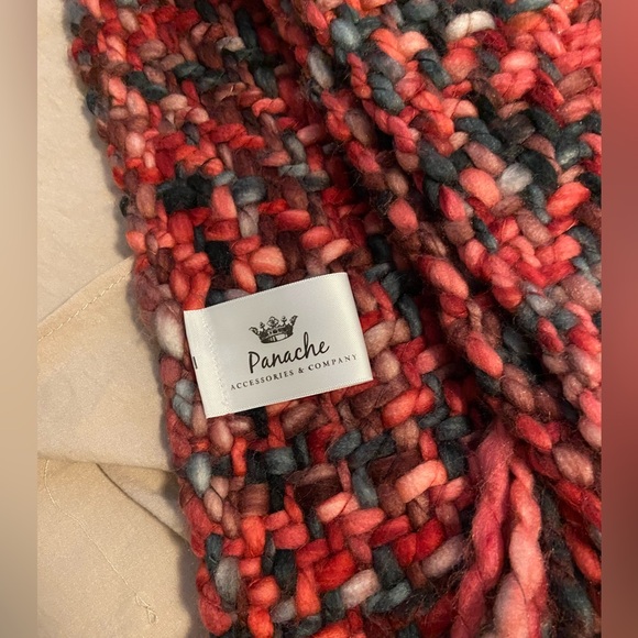 Panache thick scarf - Picture 5 of 6